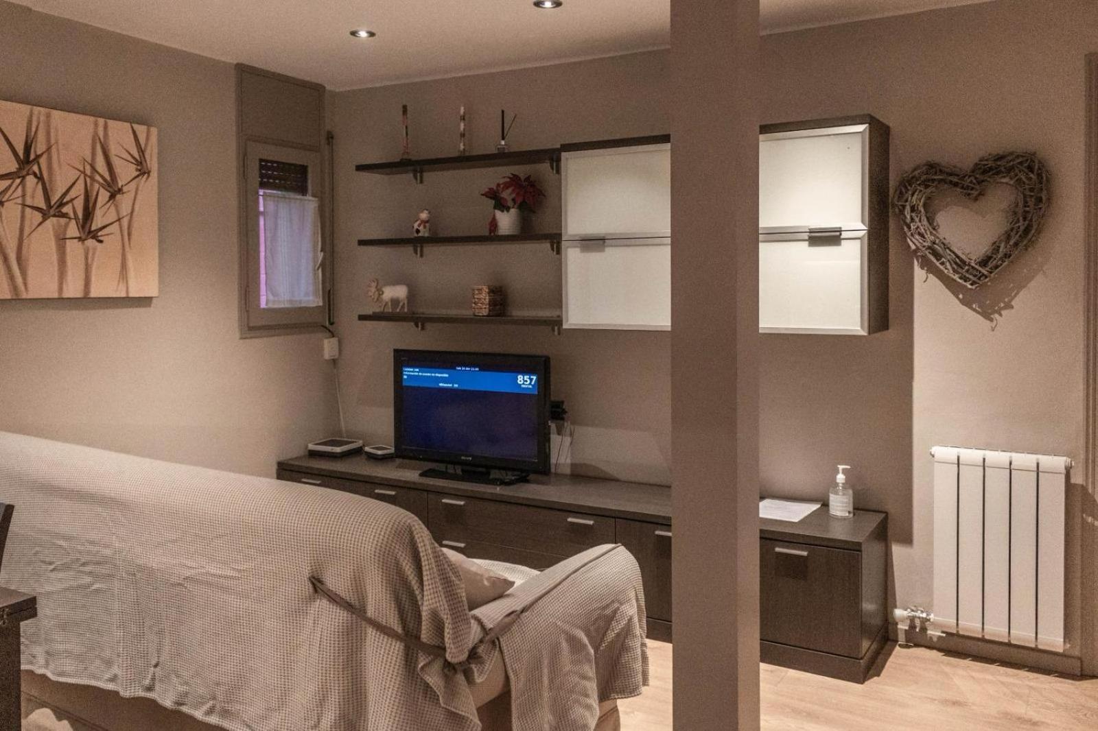 Acogedor Y Centrico Apartment ปุจเซร์ดา ภายนอก รูปภาพ